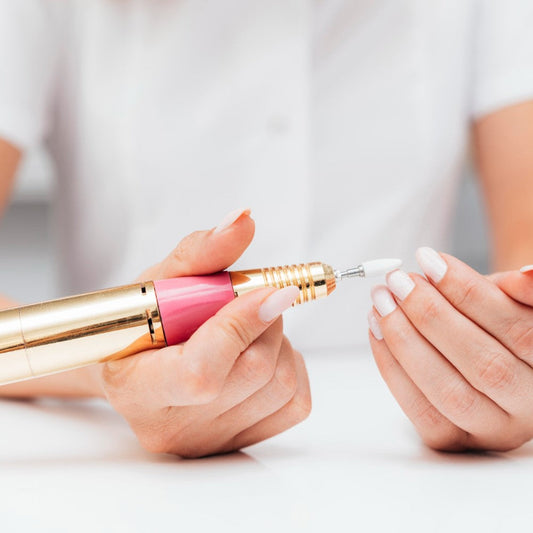 Tout Savoir sur les Couleurs des Embouts de Ponceuses