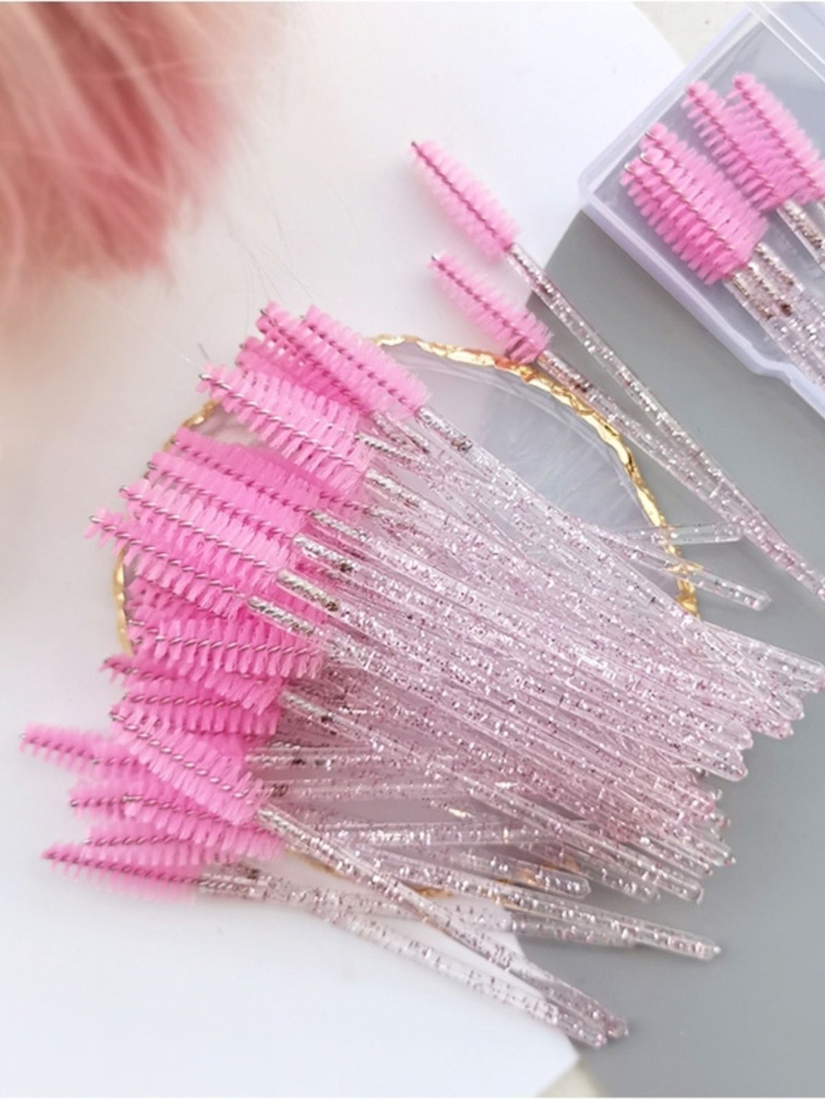 Goupillons pour extensions de cils