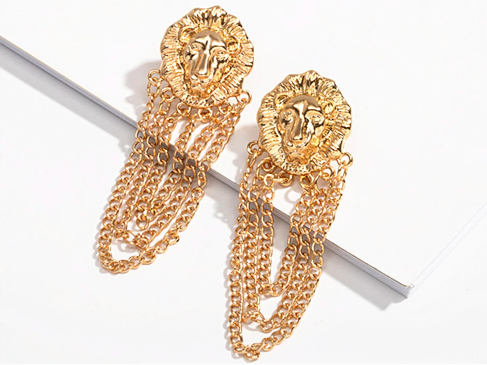 Pendants Lion