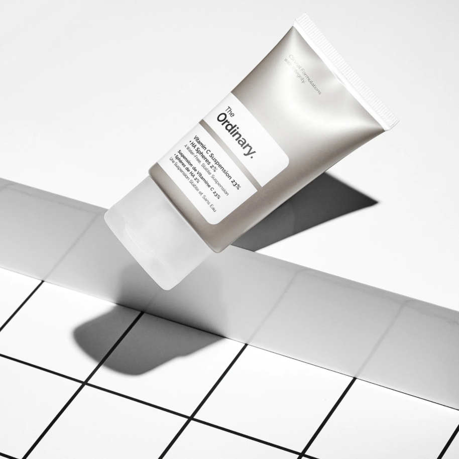 Suspension De Vitamine C 23% + Sphères De Ha 2% anti-âge